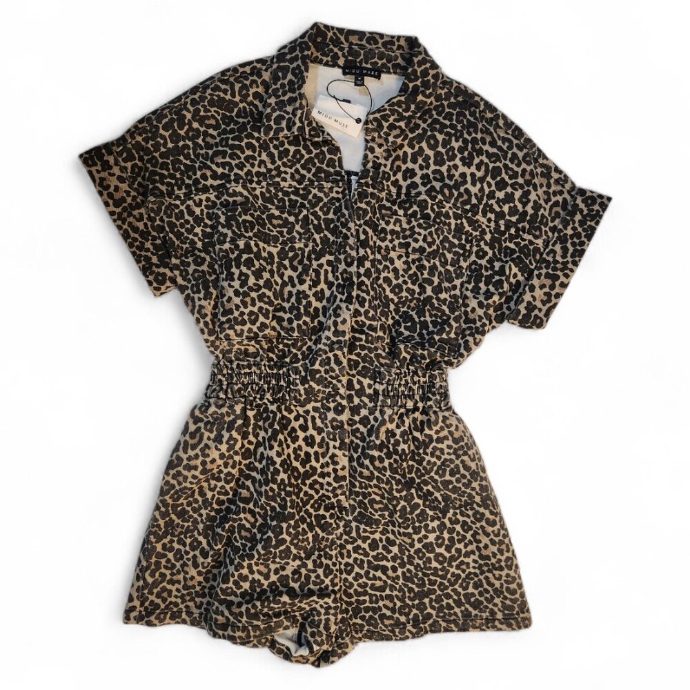 NWT Miou Muse Romper Size Medium Cheetah Print Brown Black Short Sleeve Shorts